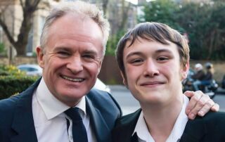 Bobby Davro with Guitarist Darren | Darren Guitarist based Somerset, South West England UK Bobby Davro with Darren is a Guitarist based Somerset, South West England UK | Fingerpicking guitarist