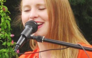 Solo Pianist London | Pianist London | Wedding Pianist London Solo London Wedding Pianist Amelia | Wedding Pianist